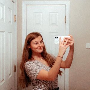 Meet your Posher, Mikaela